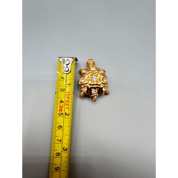 Vintage Swarovski Signed Swan Turtle Pin Brooch Gold Tone and Clear Crystals - Picture 6 of 6